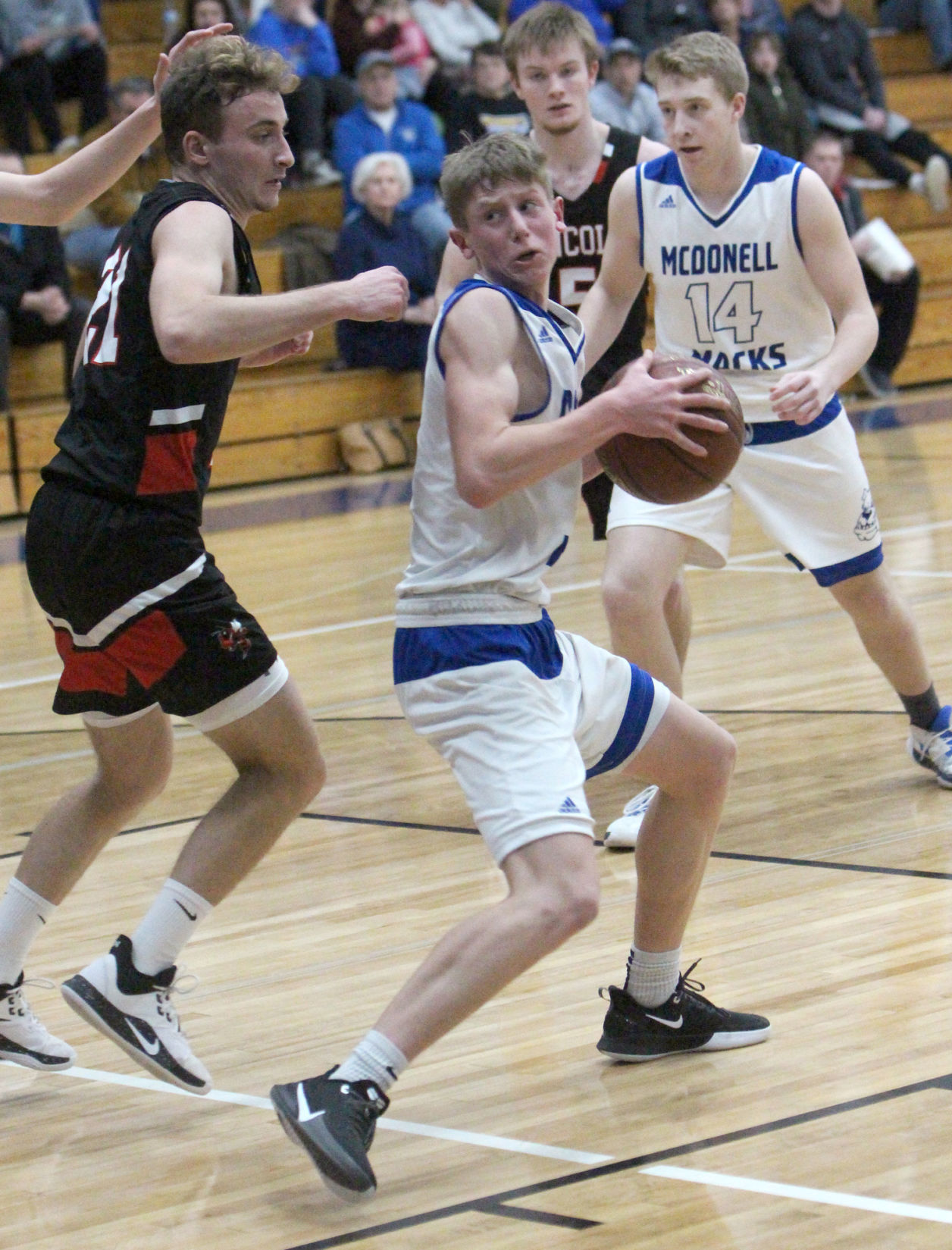 Alma Center Lincoln at McDonell boys basketball 1-18-20